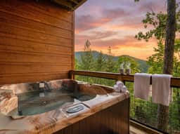 Luxe Mtn Hideaway