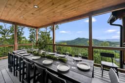 Vista Heights Lodge - Image 4