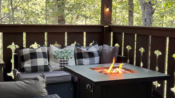 Bear Bottom Cabin