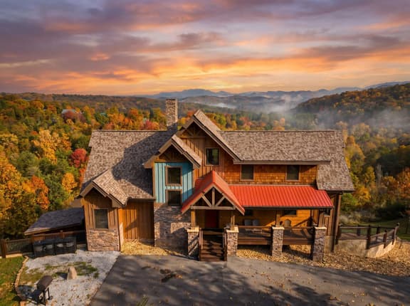 Soaky Mountain Lodge